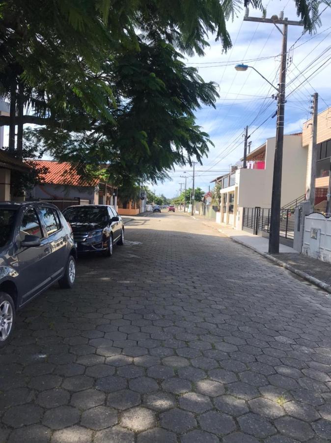 Casa Enseada, Prainha, Praia Grande Com Ar Nos 2 Quartos Sao Francisco do Sul Ngoại thất bức ảnh
